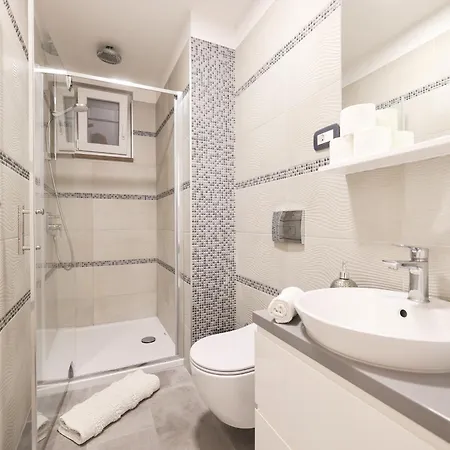Anita Apartman